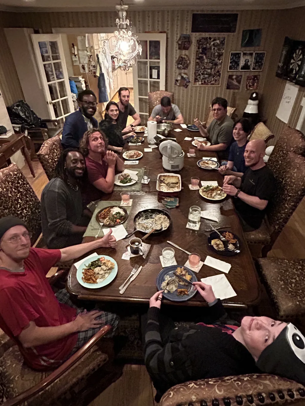 Family dinner at McMansion